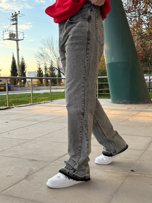 Gri Yıkamalı Flared Fit Jeans