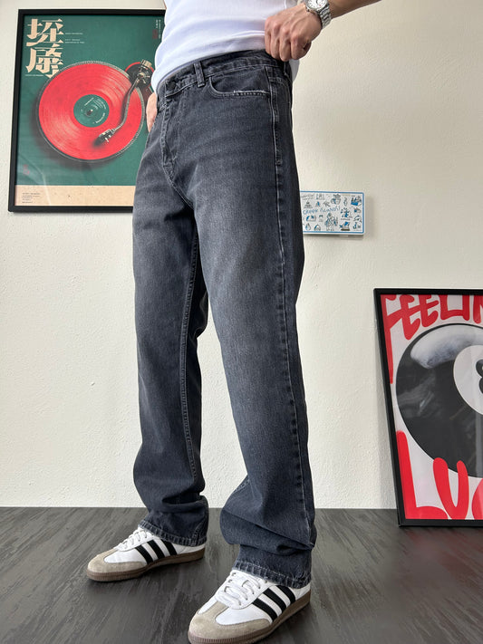 Siyah Yıkamalı Taşlamalı Baggy Jean