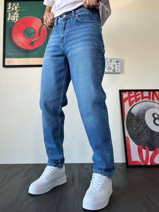 Mavi Yıkamalı Efektli Boyfriend Jean
