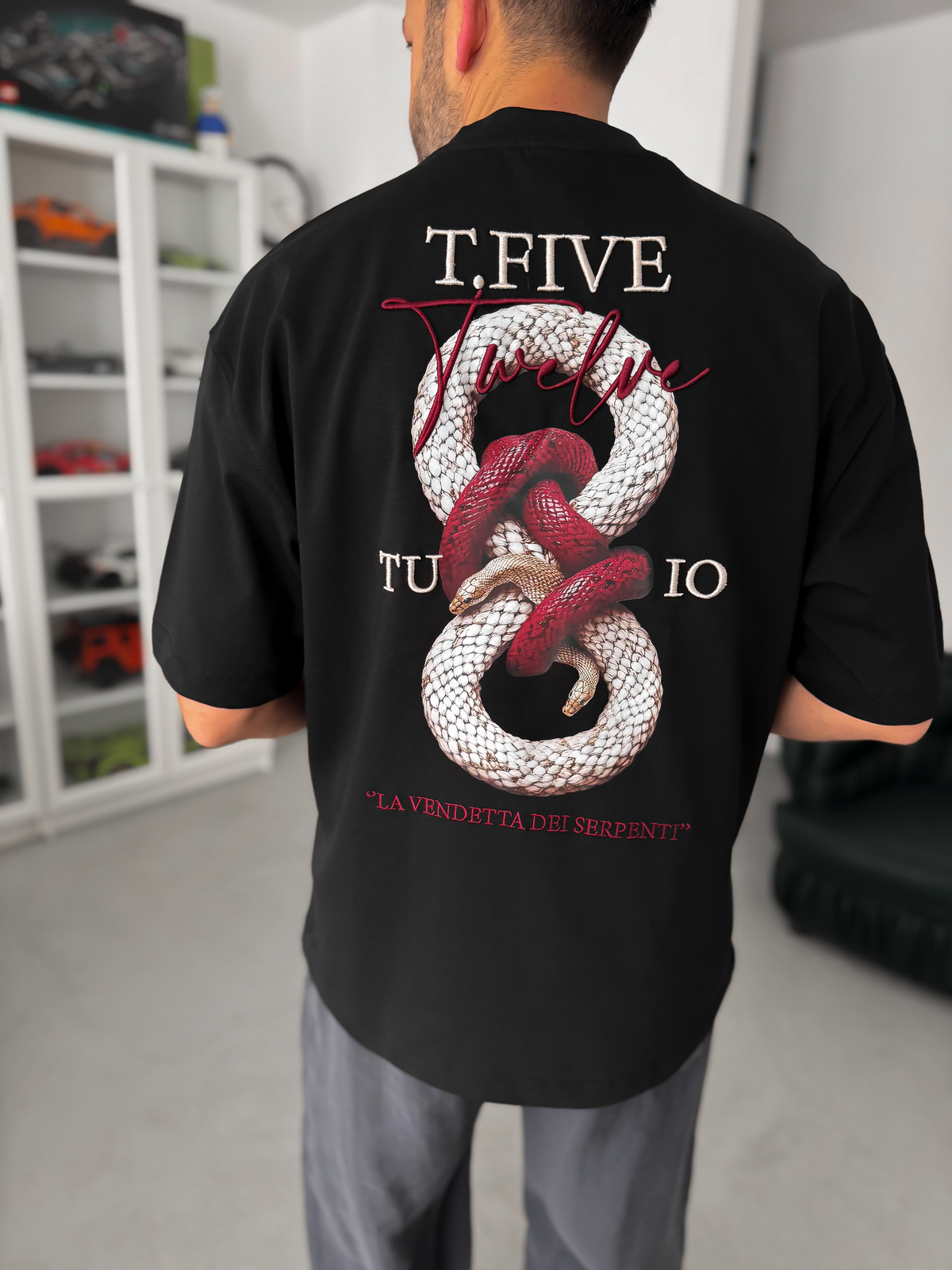 Siyah Snake Baskılı T-Shirt
