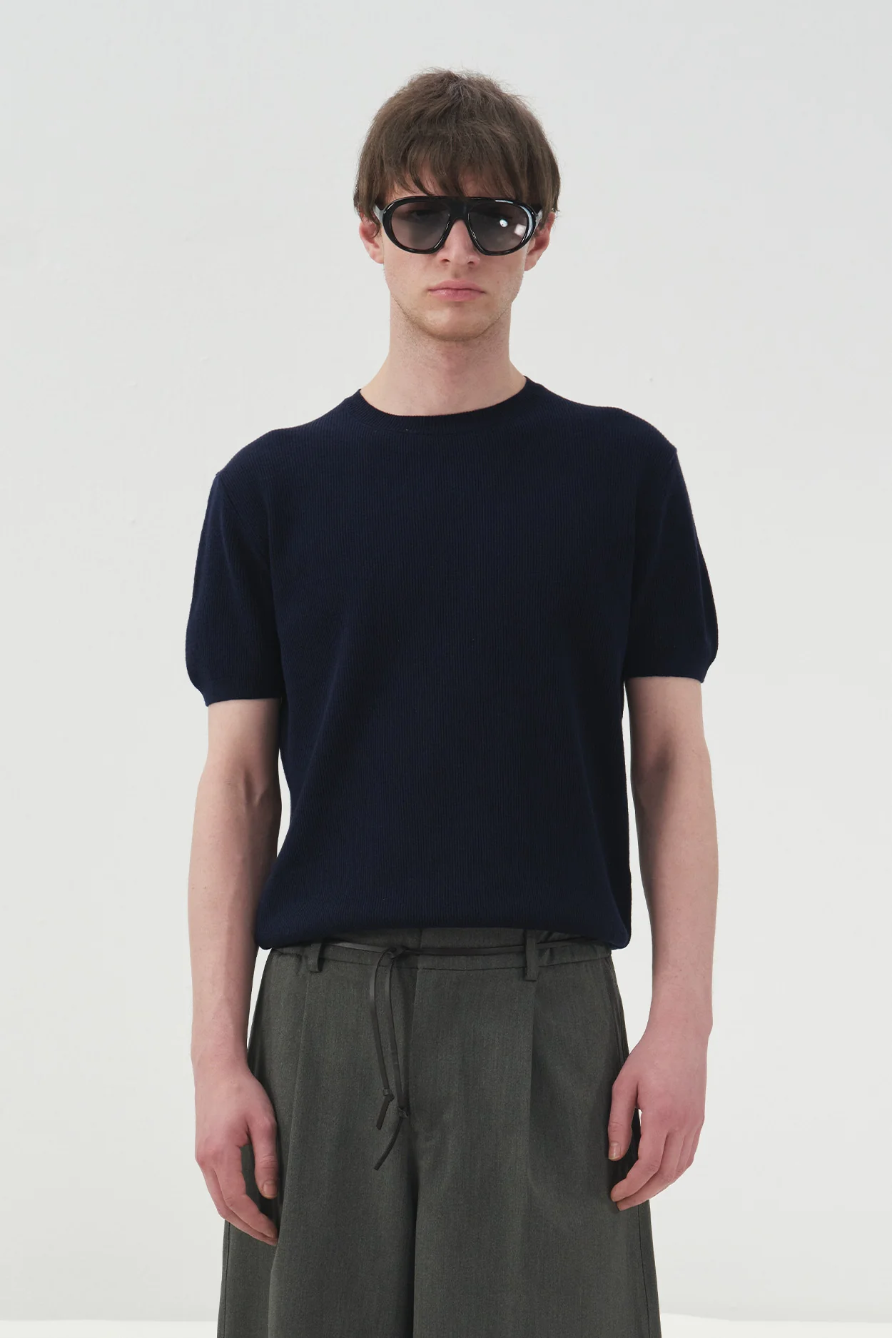 FİTİLLİ DOKULU LACİVERT TRİKO T-SHIRT