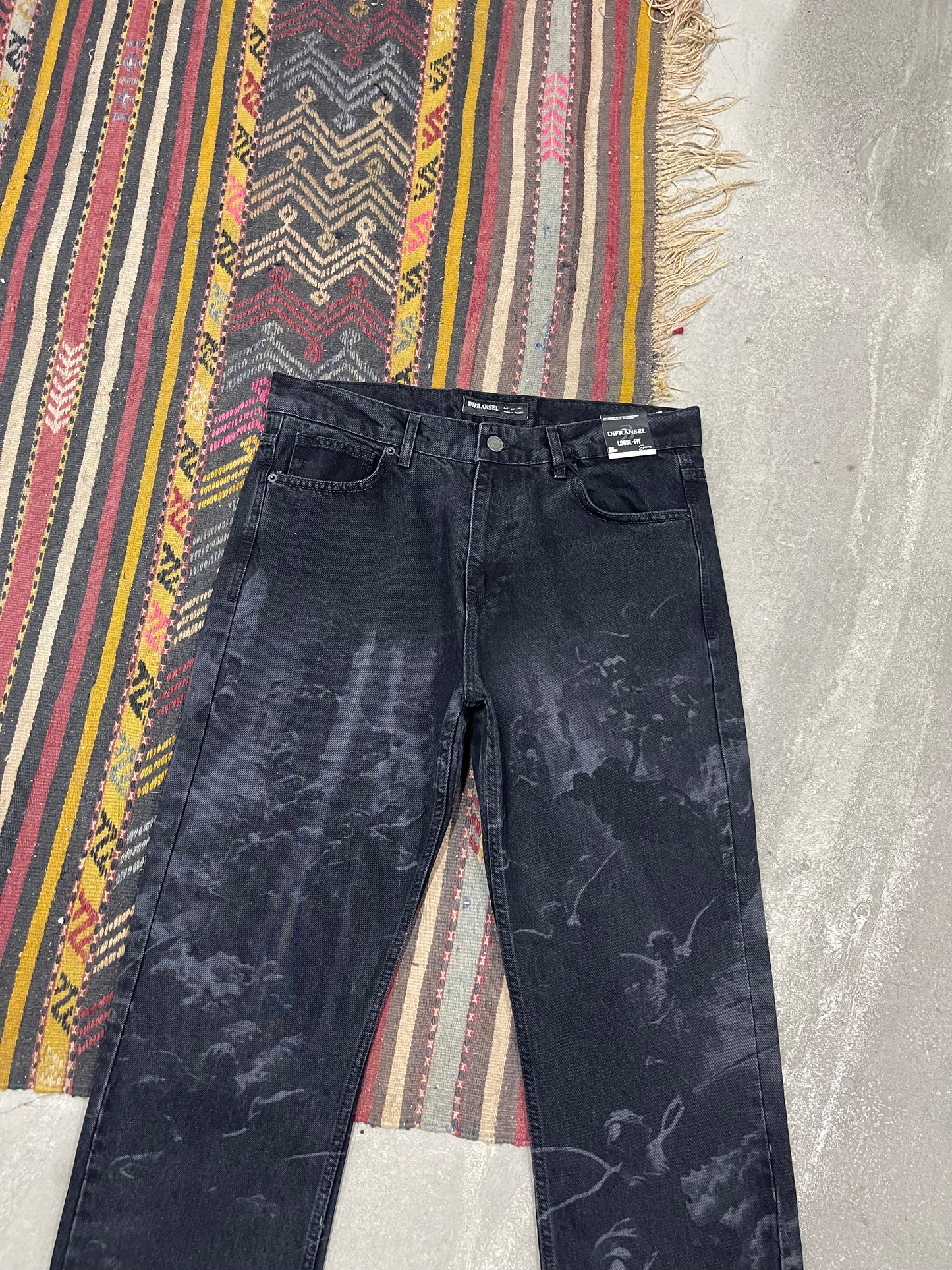 Phantom Wash Full Desenli Siyah Loose Fit Jean