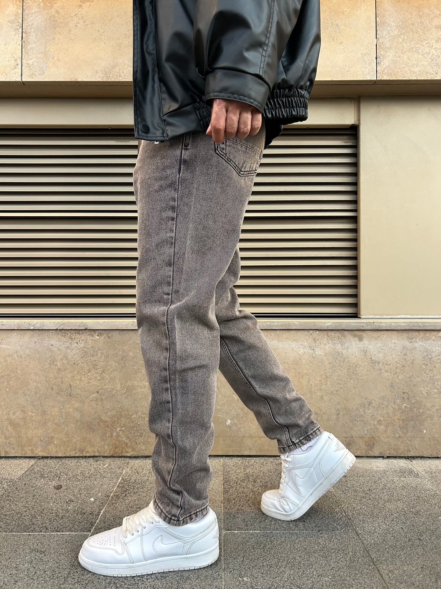 Kahve Yıkamalı Efektli Boyfriend Jean