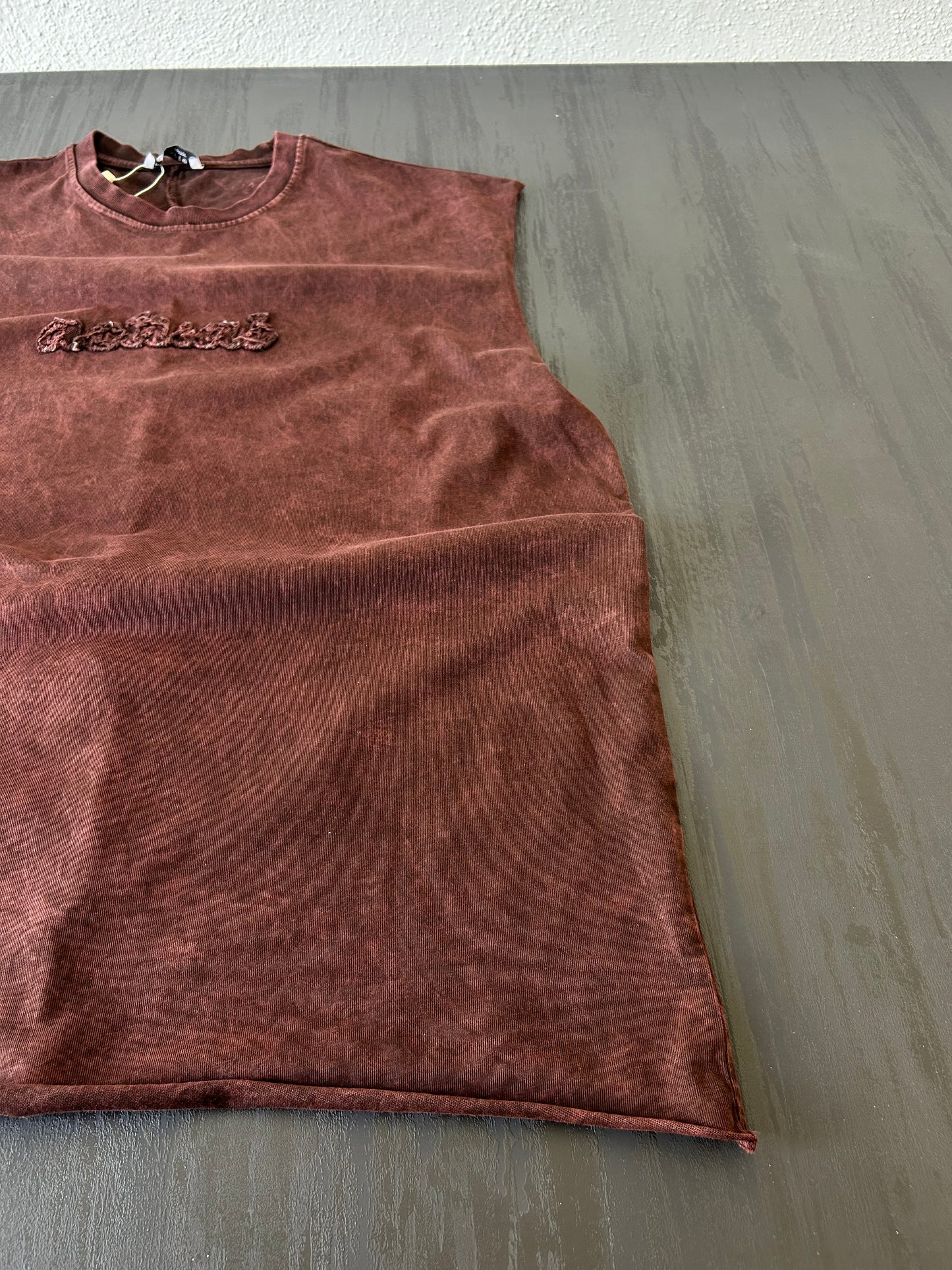 Bordo Washed Muscle Tee