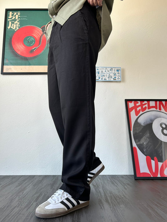 Vintage Pileli Siyah Kumaş Pantolon