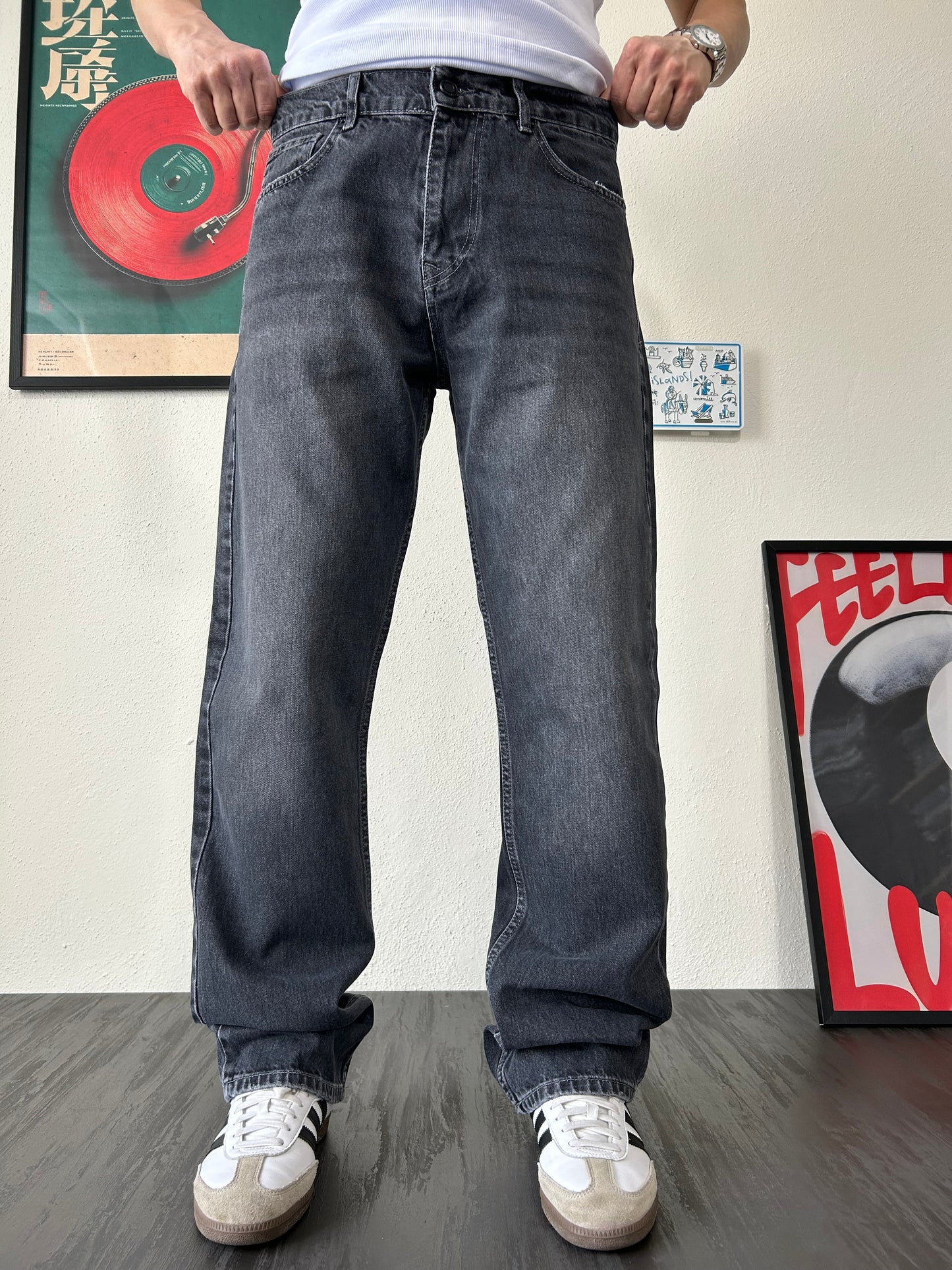 Siyah Yıkamalı Taşlamalı Baggy Jean