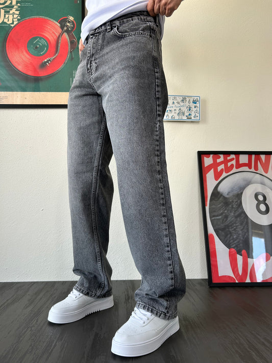 Baggy Fit Yıkamalı Gri Jean KV5