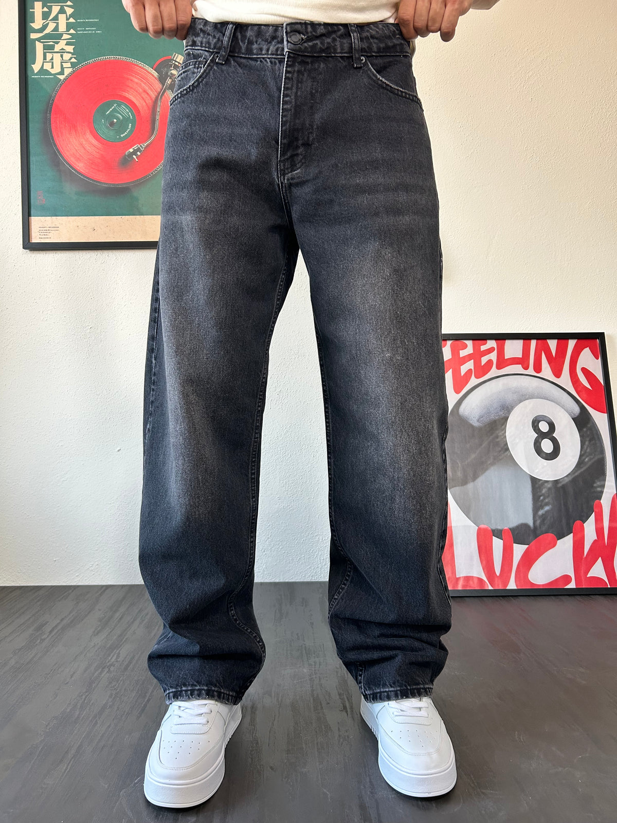Baggy Fit Siyah Yıkamalı Jean