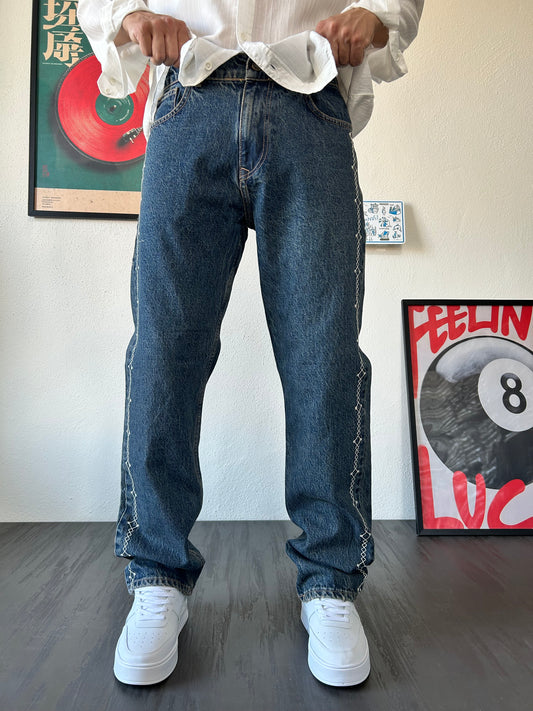 Nakış İşlemeli Baggy Fit Jean