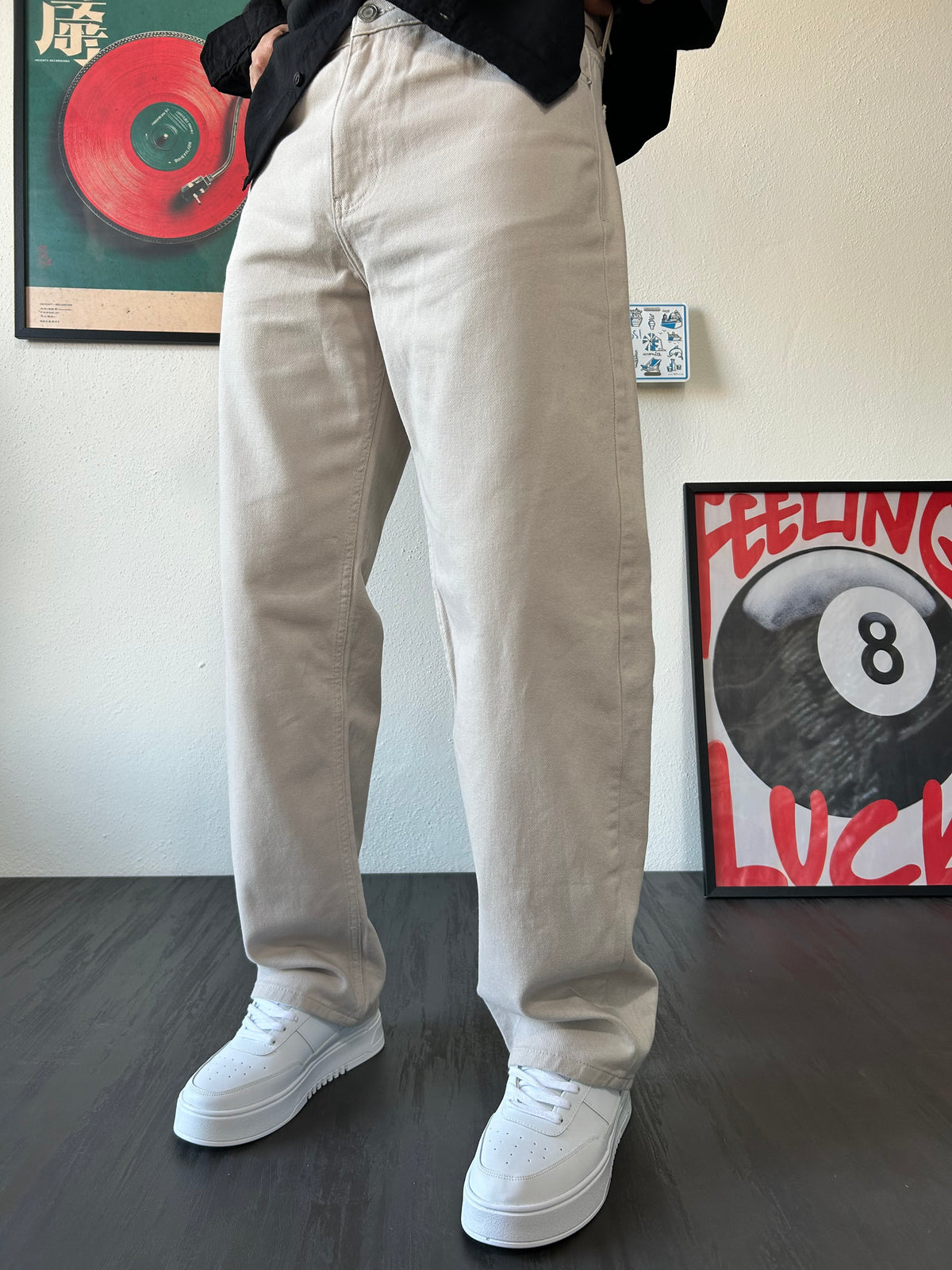 Basic Bej Baggy Jean