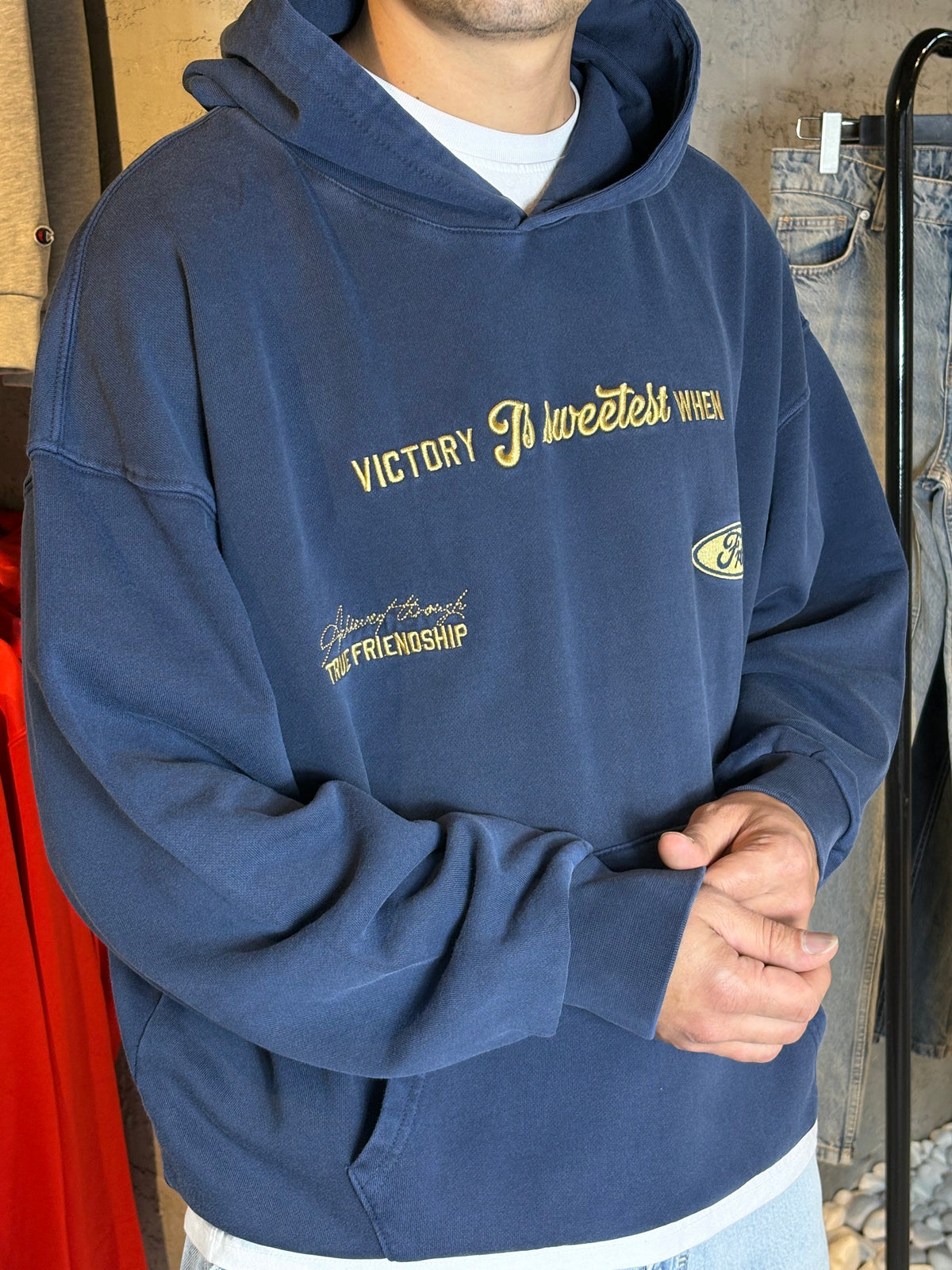 Lacivert Yıkamalı  Gold Nakış Hoodie