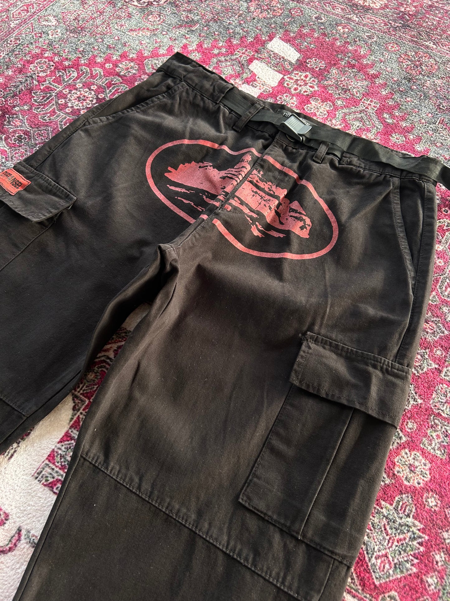 Crtz Beli Kermerli Kargo Pantolon Siyah-Kırmızı