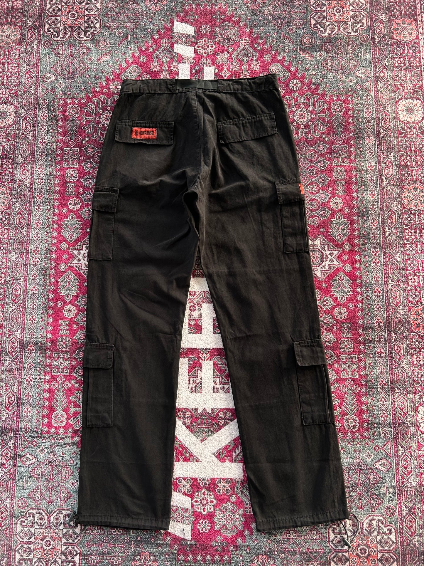 Crtz Beli Kermerli Kargo Pantolon Siyah-Kırmızı