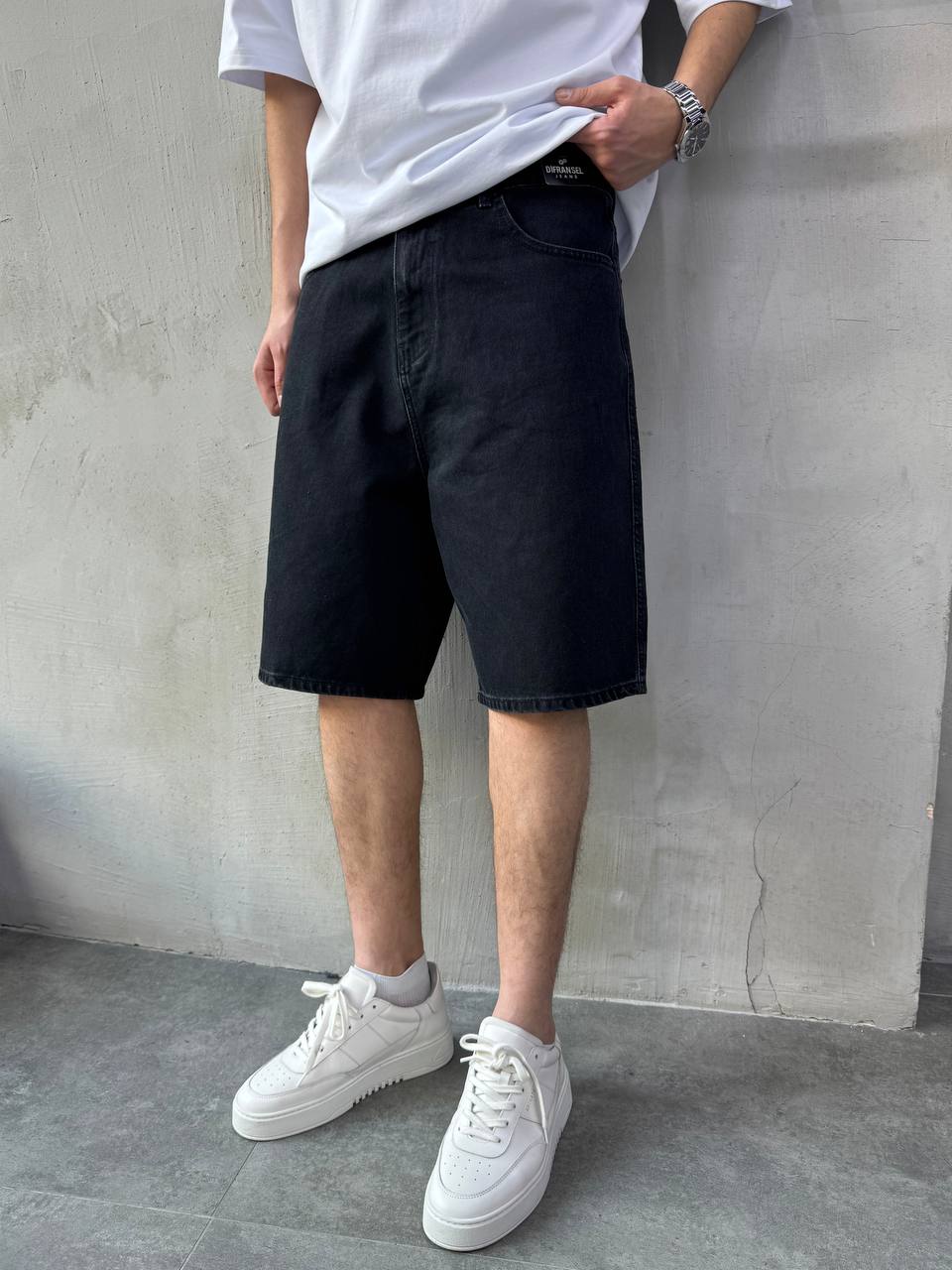 Vintage Siyah Taşlamalı Baggy Jean Erkek Şort